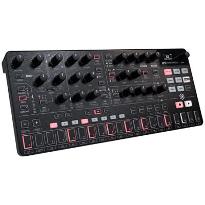 IK Multimédia UNO Synth Pro X