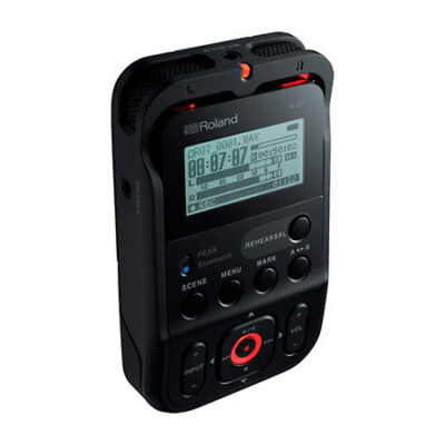 Roland R-07 BK