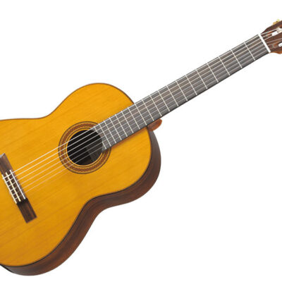 Yamaha CG182C